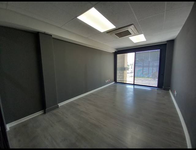 419M² OFFICE TO LET IN BRYANSTON